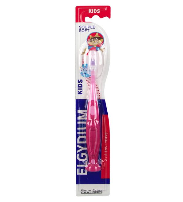 3577056001444_9b34fc9f-8832-48f9-a0d4-ea55a70bd643-1.jpg ELGYDIUM KIDS BROSSE A DENTS ENFANTS SOUPLE 2 A 6 ANS – Image 1