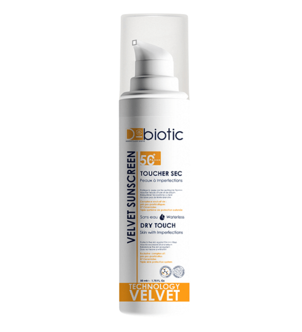 D-biotic-Velvet-Sunscreen-50ml-1-2.png D BIOTIC ECRAN SOLAIRE VELVET TOUCHER SEC SPF 50+ PEAUX A IMPERFECTION 50 ML – Image 1